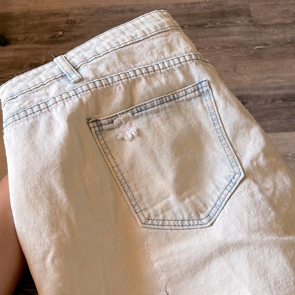 Vintage Look Distressed High Waist shorts Curvy Size 20 💯 Cotton New!! - Picture 6 of 8